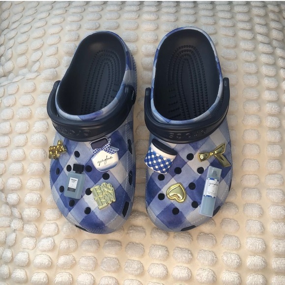 Bath & Body Works X Crocs SCENTED Classic Gingham Clog W/8 M/6 - Picture 2 of 7